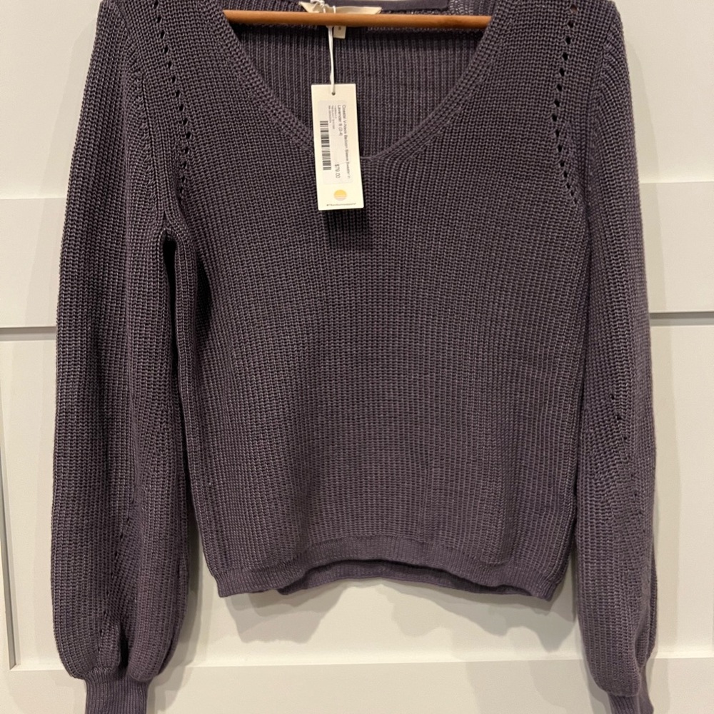 NWT 78&Sunny V-Neck Sweater in Pretty Purple